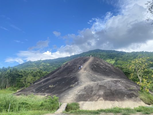 Tour Hồ Lắk – Núi Đá Voi – Vườn Ca Cao